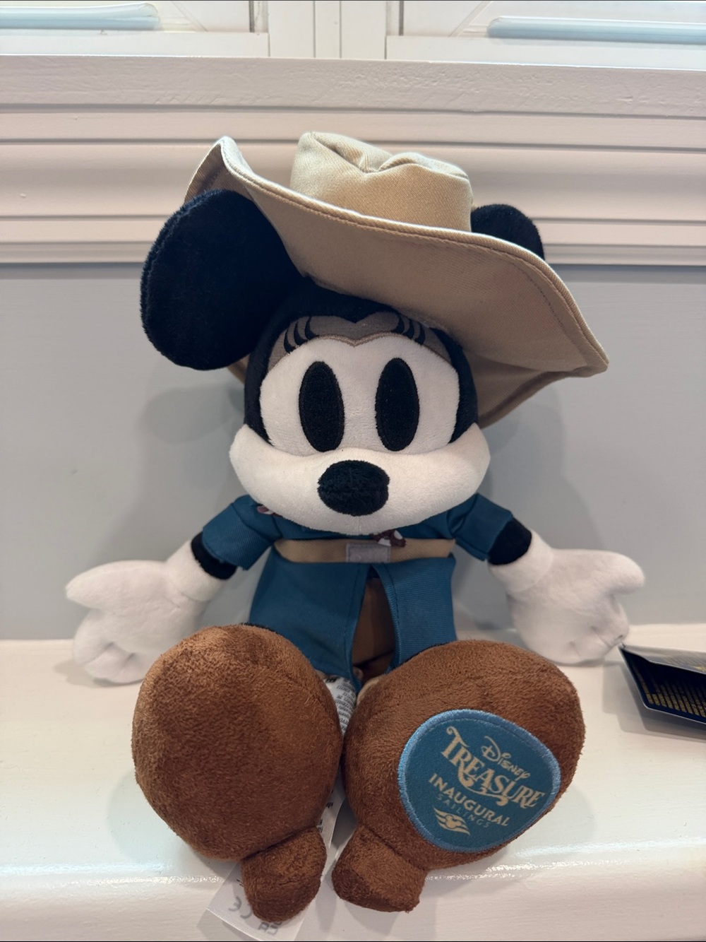 Disney Treasure Inaugural Minnie Mouse Plush in Tan, Blue & Brown